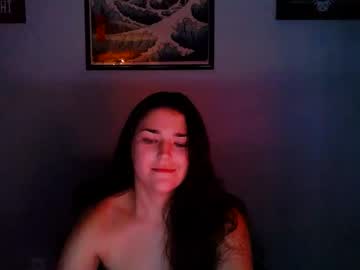 Lushlolly Chaturbate stream image from December 20, 2024