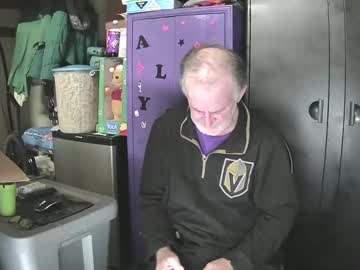 Pussy_Licker0127 Chaturbate stream image from December 20, 2024