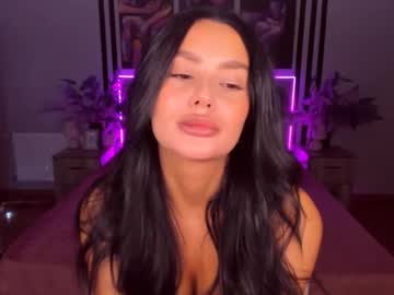 Adelinasmart Chaturbate stream image from December 20, 2024