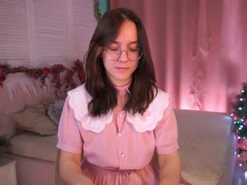 Ameliamead Chaturbate stream image from December 20, 2024