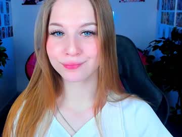 Cutemousee Chaturbate stream image from December 20, 2024