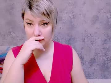 Djullia Chaturbate stream image from December 20, 2024