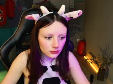 Esterhernandes Chaturbate stream image from December 20, 2024
