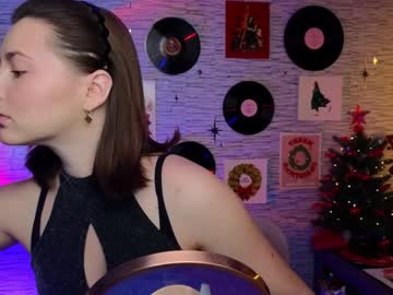 Glo_Lo Chaturbate stream image from December 20, 2024