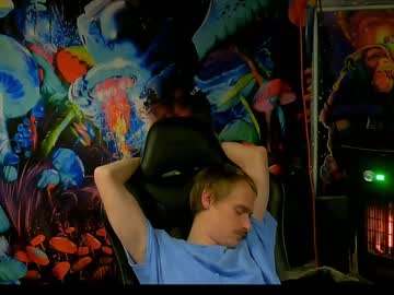 Greenlungs8195 Chaturbate stream image from December 20, 2024