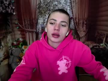 Hot_Leyla Chaturbate stream image from December 20, 2024