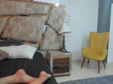 Nicole_Bonnet Chaturbate stream image from December 20, 2024