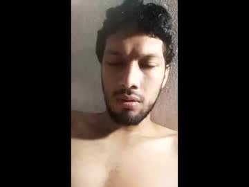 Roskof69 Chaturbate stream image from December 20, 2024