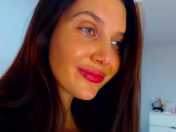 Sexymymeow Chaturbate stream image from December 20, 2024