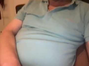 Vic42hard Chaturbate stream image from December 20, 2024