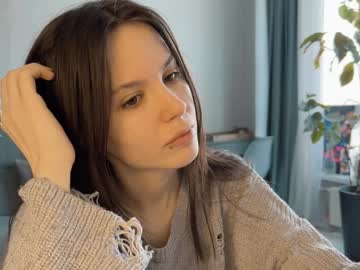 Yourher0in Chaturbate stream image from December 20, 2024
