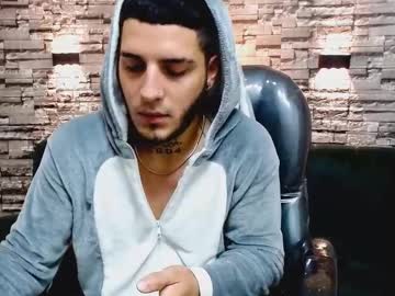 Boyxsluts Chaturbate stream image from December 20, 2024