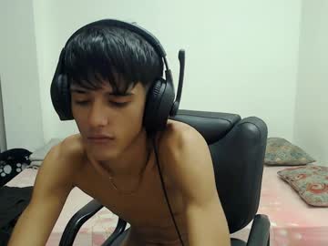Cris_Curry Chaturbate stream image from December 20, 2024