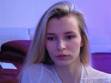 Elsa_Limerence Chaturbate stream image from December 20, 2024