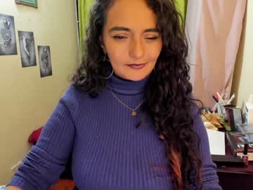 Emma_Luxy Chaturbate stream image from December 20, 2024