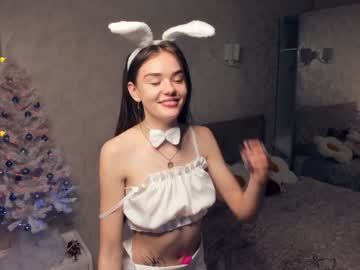 Jinny_Garland Chaturbate stream image from December 20, 2024