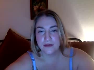 Marsnextdoor Chaturbate stream image from December 20, 2024