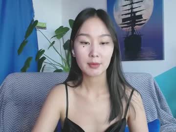 Ratna_Mm Chaturbate stream image from December 20, 2024