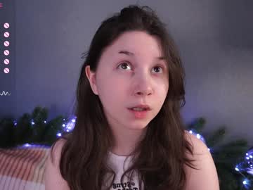 Lynngroves Chaturbate stream image from December 20, 2024