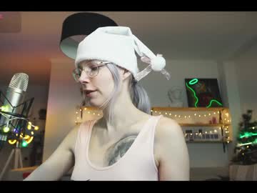 Yourprettykate_ Chaturbate stream image from December 20, 2024