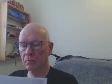 Blueeyesn8 Chaturbate stream image from December 20, 2024