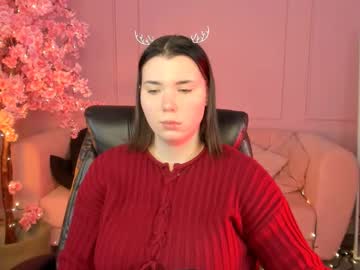 Emilyelions Chaturbate stream image from December 20, 2024