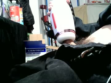 Fuckmeallday69101179 Chaturbate stream image from December 20, 2024