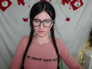 Lauradre_ Chaturbate stream image from December 20, 2024