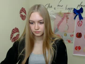 _Mademoiselle_E Chaturbate stream image from December 20, 2024