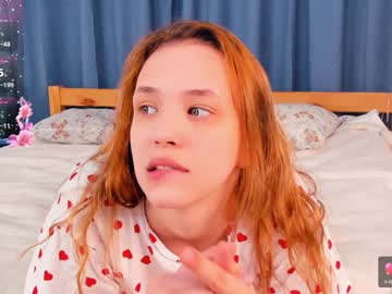 Tay_Bridg Chaturbate stream image from December 20, 2024