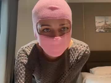 Hipi_Pipi Chaturbate stream image from December 20, 2024