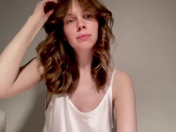 Nikki_Mi Chaturbate stream image from December 20, 2024