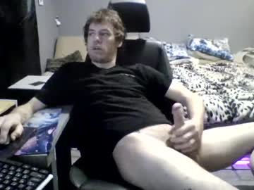 Elongo007 Chaturbate stream image from December 20, 2024