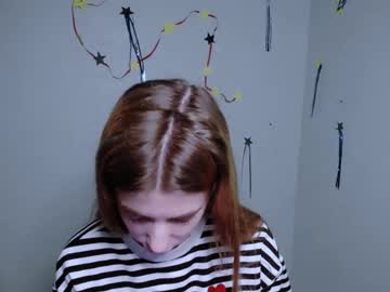Emilyfant_ Chaturbate stream image from December 20, 2024