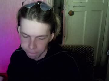 Fluffy_Boney Chaturbate stream image from December 20, 2024