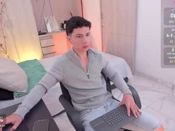 Nathangreyx Chaturbate stream image from December 20, 2024