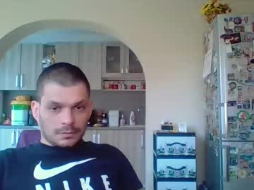 Sladkiq_3 Chaturbate stream image from December 20, 2024