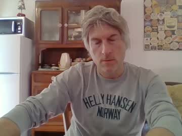 22esserre Chaturbate stream image from December 20, 2024
