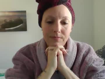 Alice8363 Chaturbate stream image from December 20, 2024