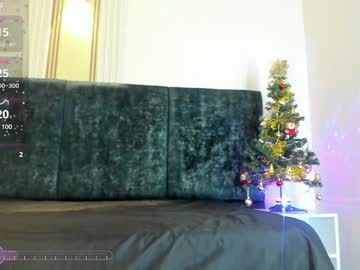 Camila_Luxe Chaturbate stream image from December 20, 2024