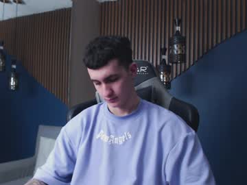 Jacksonolsenn Chaturbate stream image from December 20, 2024