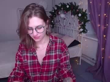 Maryymiller Chaturbate stream image from December 20, 2024