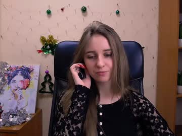 _Nicole_New Chaturbate stream image from December 20, 2024