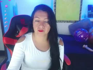 Sara_Olmos Chaturbate stream image from December 20, 2024
