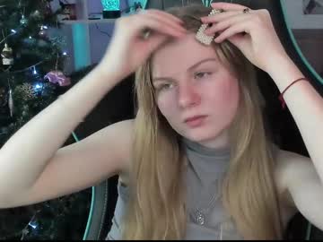 Stelladelacour Chaturbate stream image from December 20, 2024