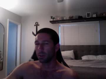 Traviskenn Chaturbate stream image from December 20, 2024