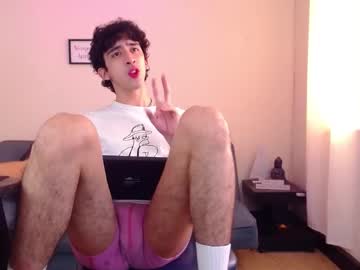 Alezandroo Chaturbate stream image from December 20, 2024