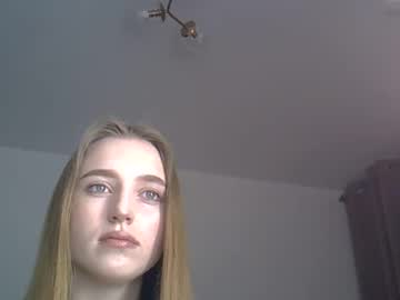 _Alo Chaturbate stream image from December 20, 2024