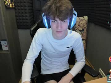 Bambelbye Chaturbate stream image from December 20, 2024