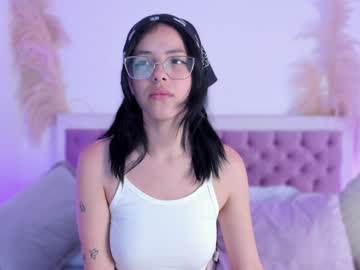 Bella_Paarker Chaturbate stream image from December 20, 2024
